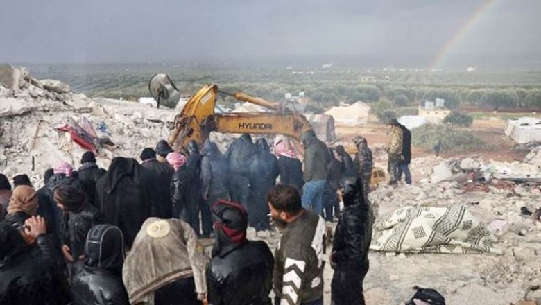 UPDATE TERBARU: Sehari Pasca Gempa Turki, Korban Tewas Hampir 5000 Orang